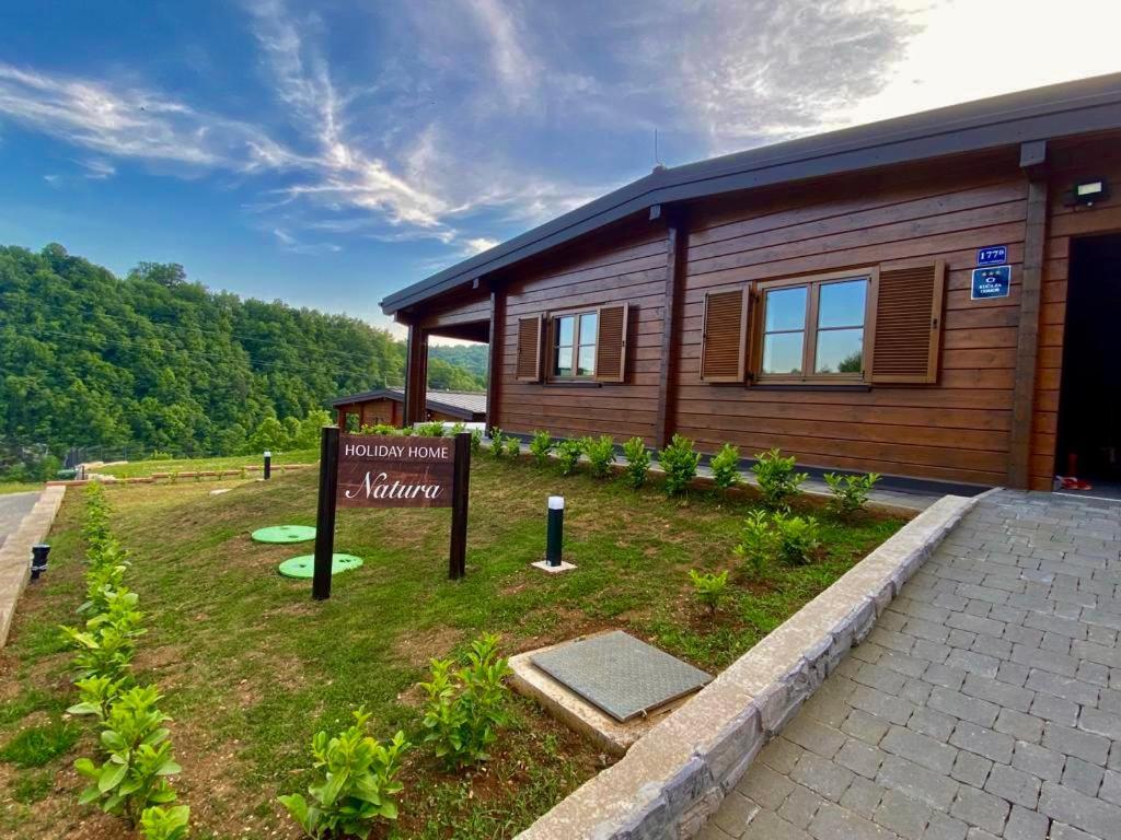 Holiday Home Natura سلوني المظهر الخارجي الصورة